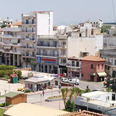 Irene΄S Downtown Apartment Chalkida Luaran gambar